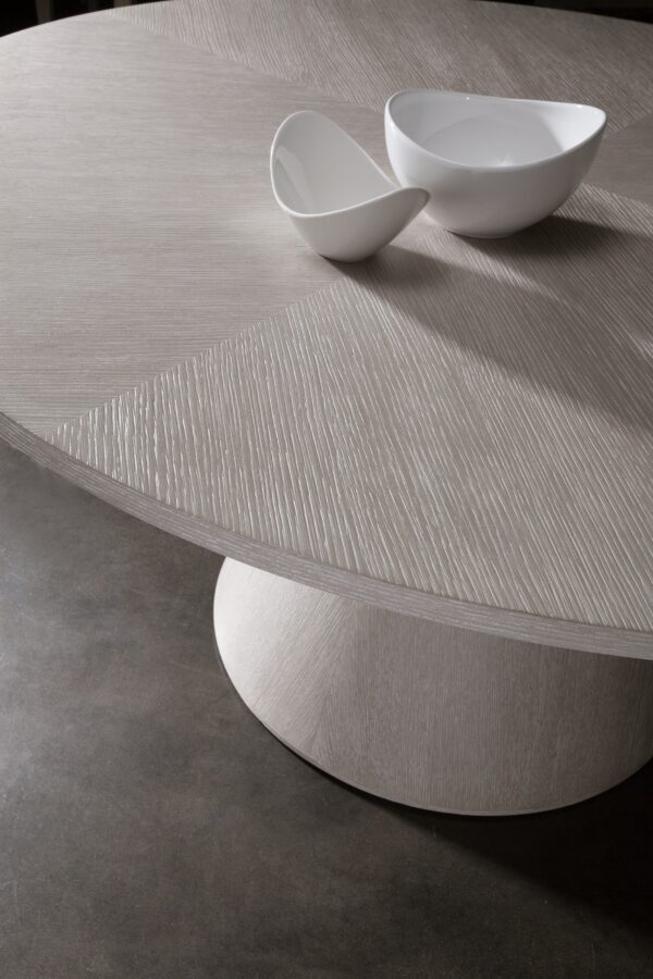 MAR MONTE ROUND DINING TABLE Closer look at wood finish