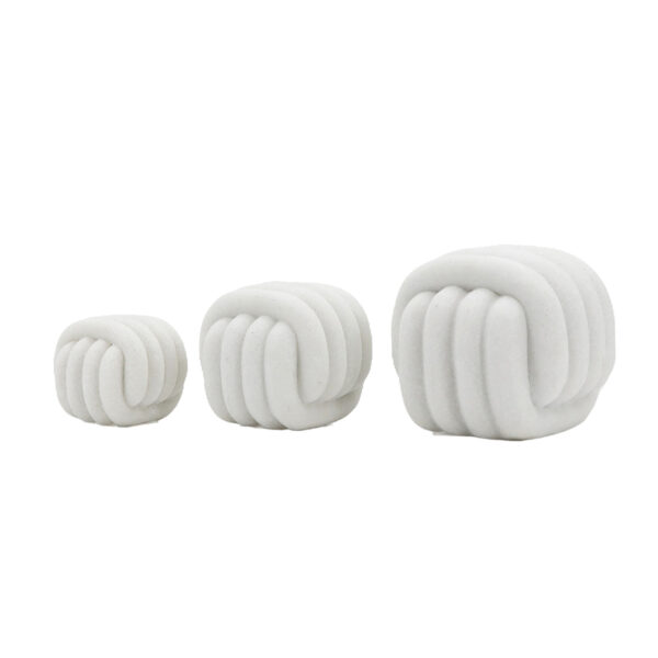 Huzzah Decor Knot Object, White