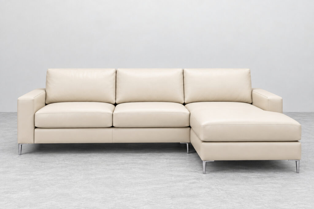 Linea Ancona Sectional in cream leather